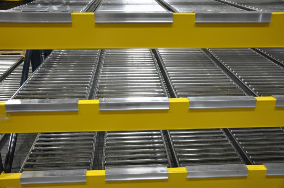 Carton Flow Rack storage system — product reference photo